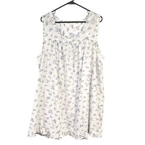 Vintage Ditsy Floral Nightgown‎ White Purple Ruffle Trim Cottagecore Sleepwear